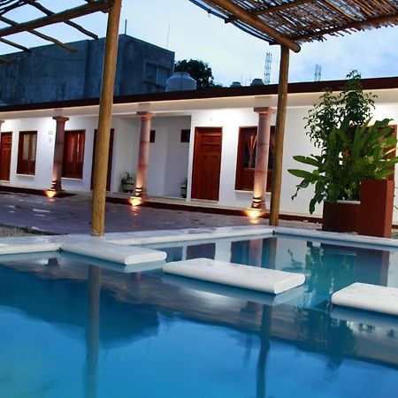 Hotel Las Mestizas Вальядолид Экстерьер фото