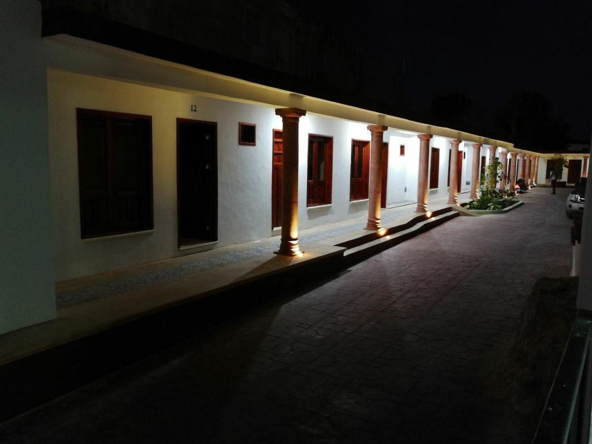 Hotel Las Mestizas Вальядолид Экстерьер фото