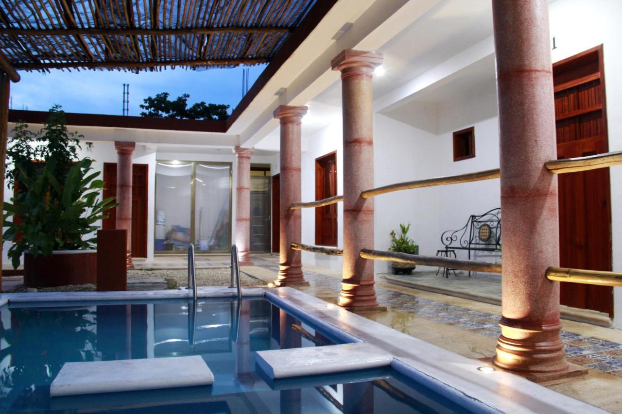 Hotel Las Mestizas Вальядолид Экстерьер фото